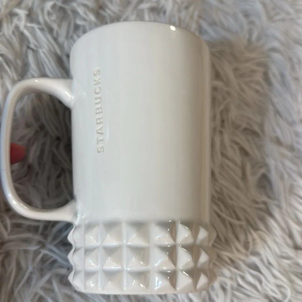 Starbucks White Silver Studded Ceramic Cuff Siren Mug Relief Cup Handle 16oz